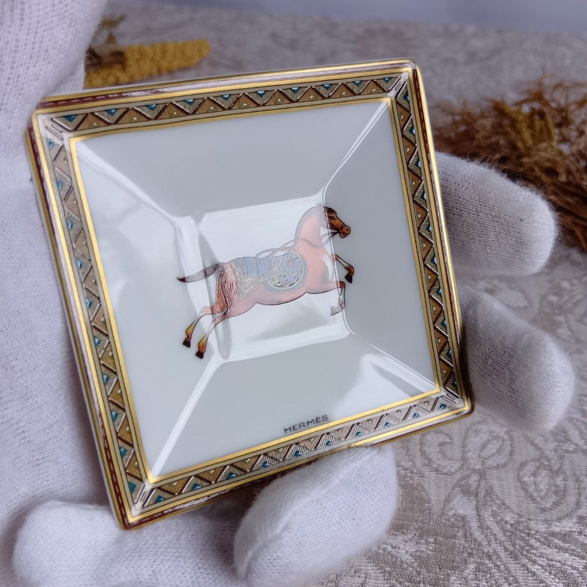 Hermes Cheval d’Orient Mini Plate Tray Porcelain Oriental Theme Decor Rare Used