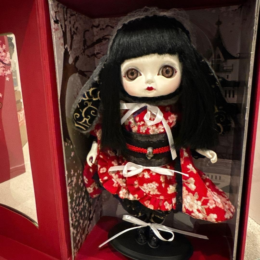 RARE Toffy SAKURA Doll Riri Fukuju Artist Designer BJD Japan Limited Vintage