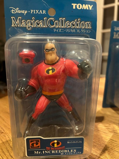 Tomy Disney Magical Collection figure Mr. Incredible Set of 4 vintage rare good