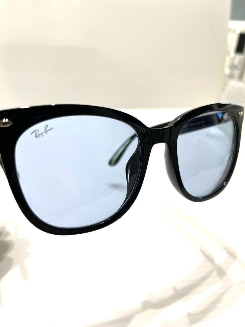 Ray-Ban Rb4379D 60171 Square Lens