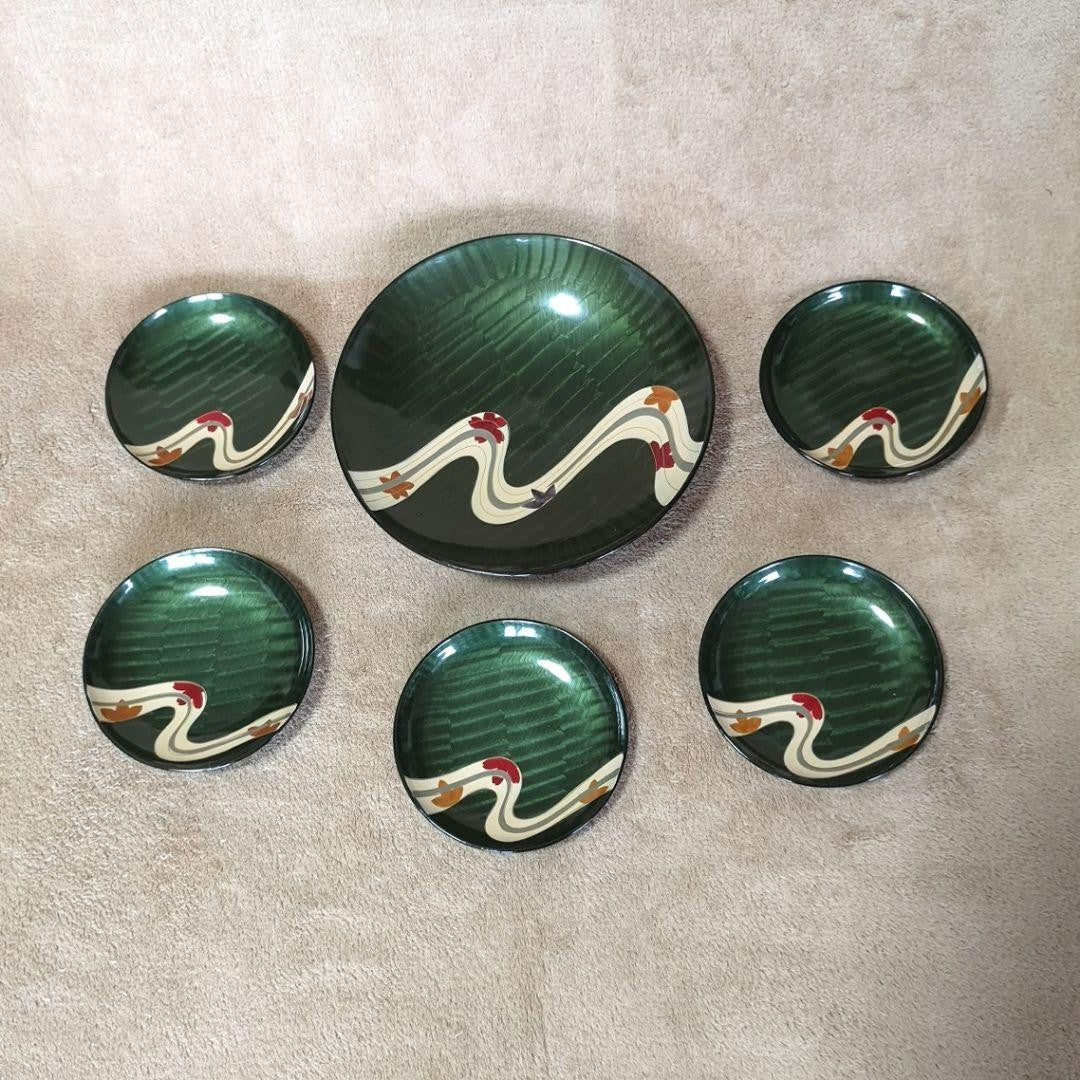 【Showa Retro 1960s】Lacquerware: Large 1 piece, Small 5 pieces