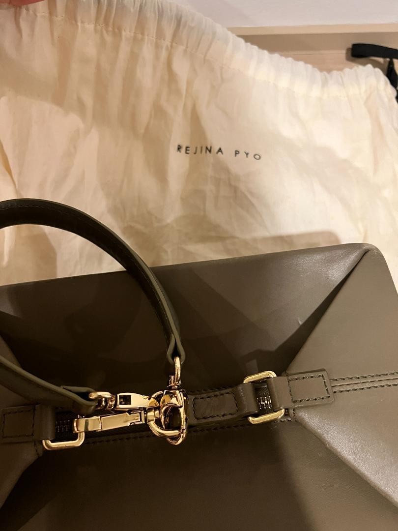 REJINA PYO Olivia Handbag Purse Leather in Olive Green w/Dust Bag USED Good Cond