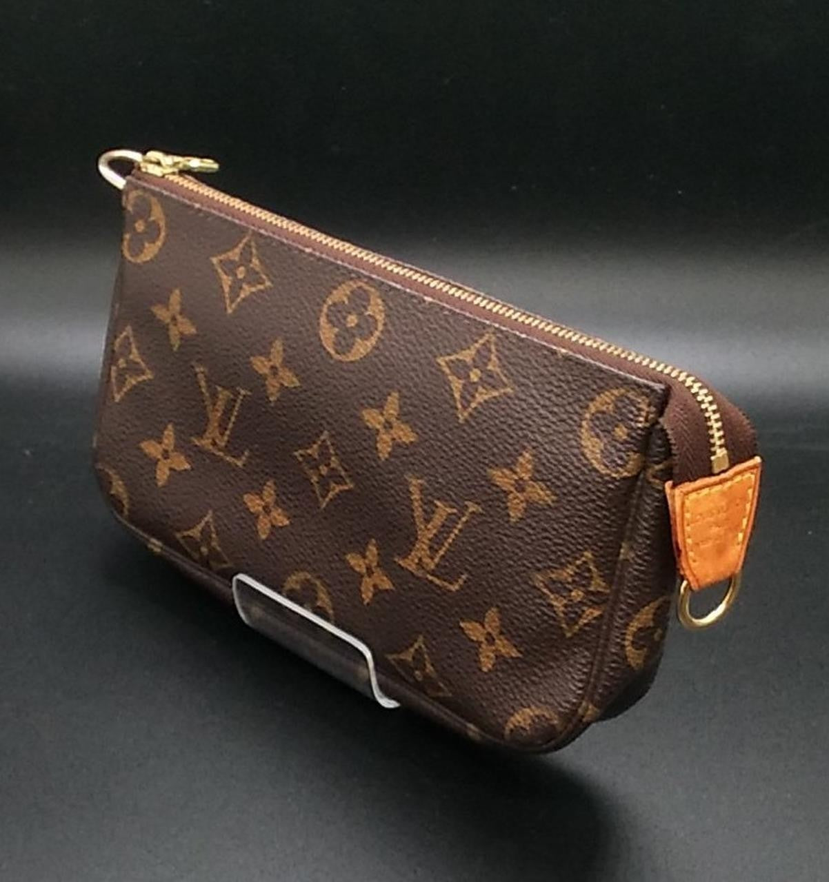 Louis Vuitton Monogram Pochette Accessoires M58009 Authentic