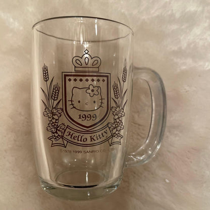 Rare 1999 Hello Kitty Glass Beer Mug Cup Set Emblem Design
