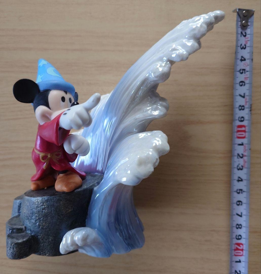 Rare! Disney Year Figure 2004 Fantasia Sorcerer’s Apprentice Mickey Kato Crafts