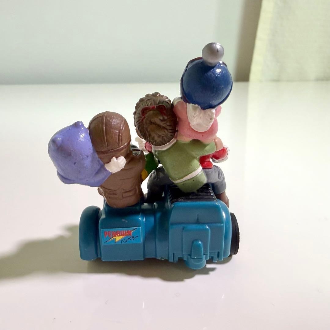 Rare Poppy Dr. Slump Arale-chan Penguin illage Pullback Car