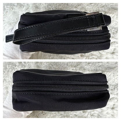 GUCCI Vintage Tom Ford Era Black Canvas Makeup Pouch Unisex Rare Authentic