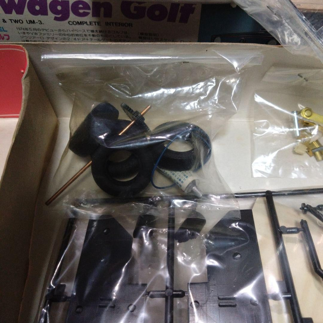 Bandai 1/20 Volkswagen Golf Plastic Model Kit