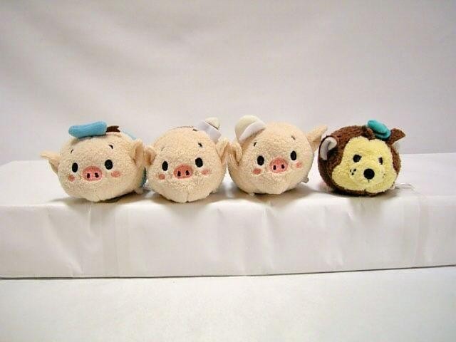 4 piece set The Three Little Pigs Tsum Tsum Disney Piglet Big Bad Wolf