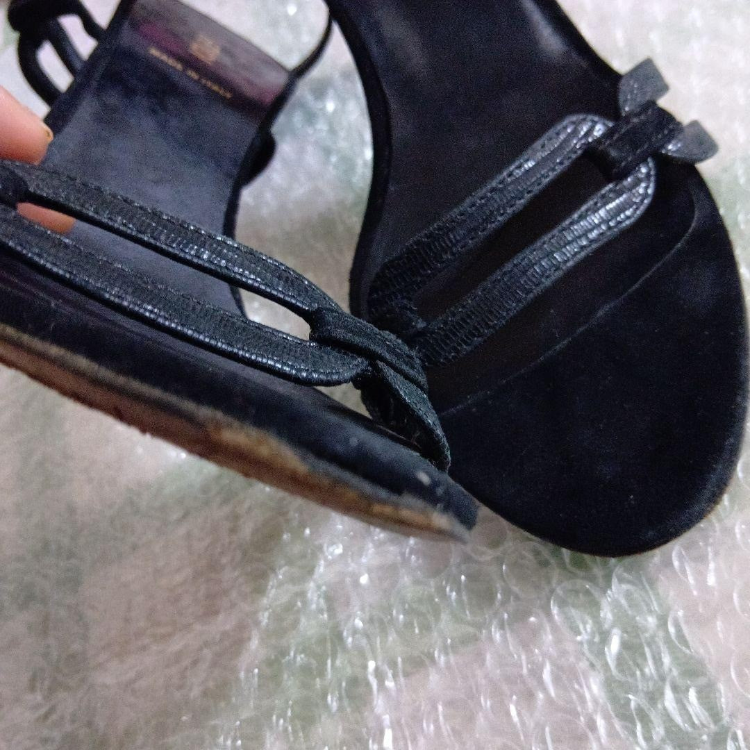 Rare Fendi Black Ankle Strap High Heel Sandals Size 38 (US 7.5-8)