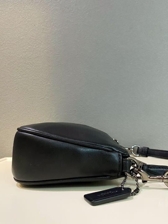 OLD Coach Handbag Pouch Leather Black Authentic from JAPAN