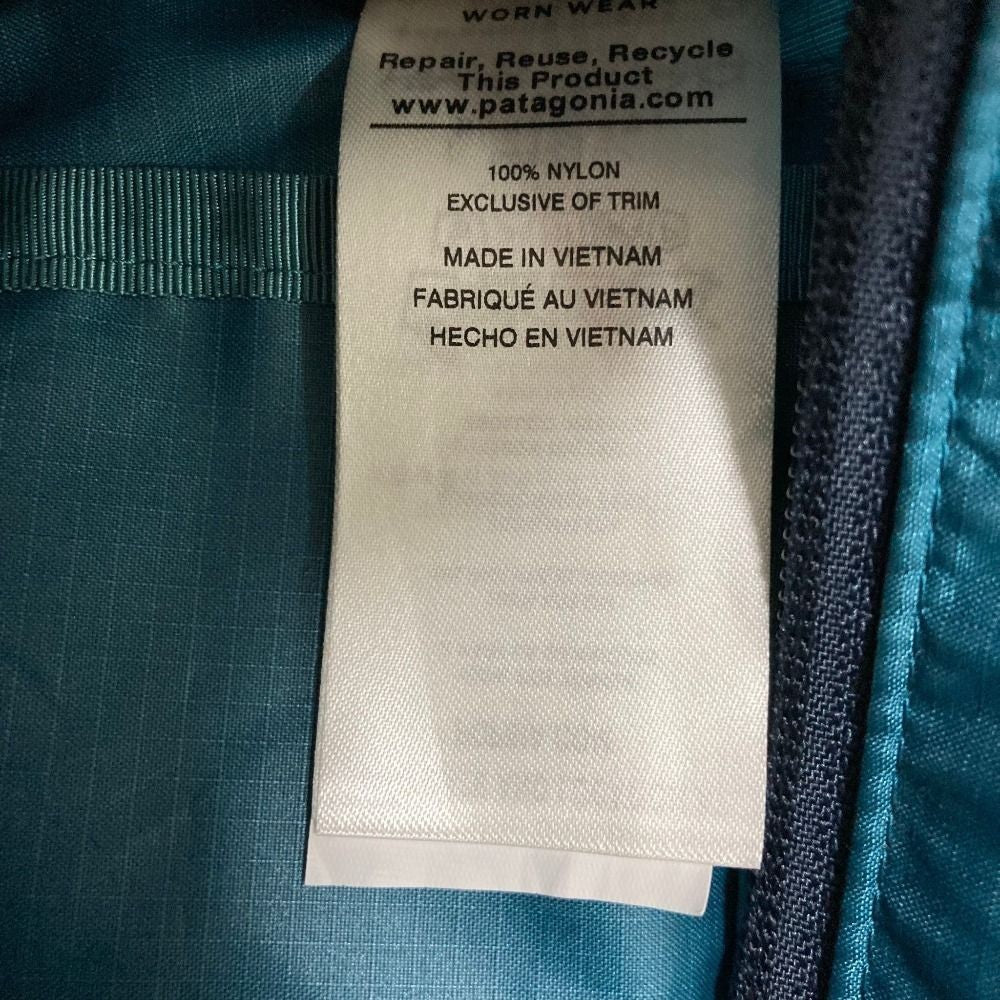 Patagonia Lightweight Travel Courier Shoulder Bag 48813 Green Unisex Women USED