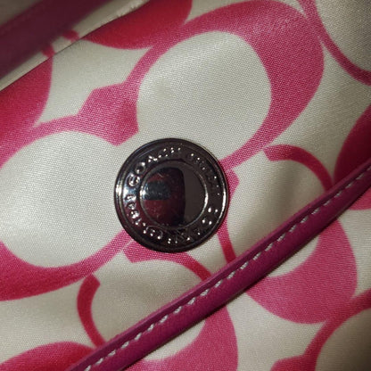 Rare Color COACH Signature Accessory Pouch Pink 13a
