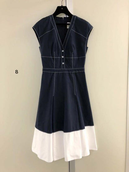 Carolina Herrera Navy White Sleeveless V-Neck Dress Size 2 Made in USA Rare Used