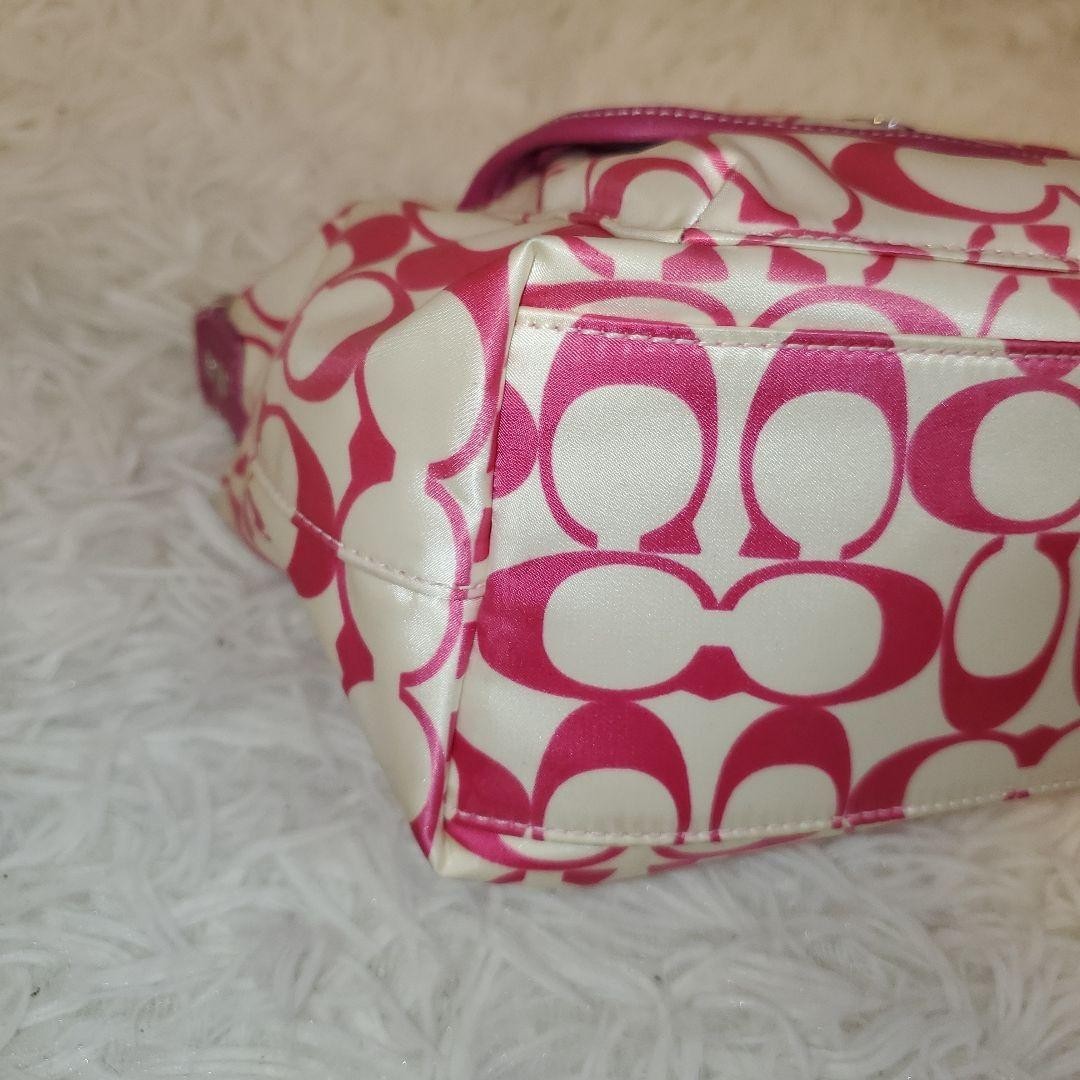 Rare Color COACH Signature Accessory Pouch Pink 13a