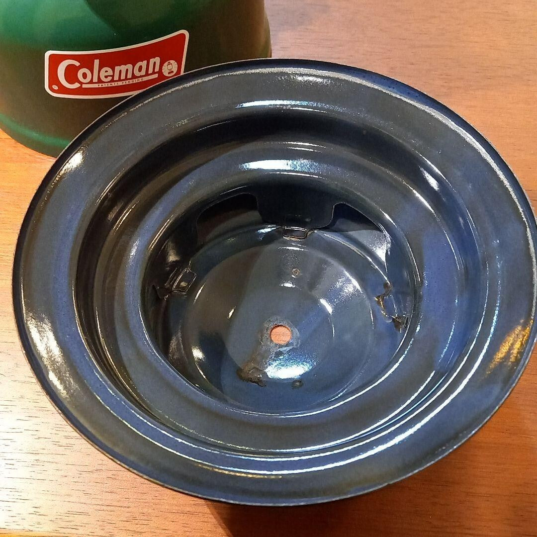 Coleman 220F Vintage Lantern, manufactured in 67, fully maintained.