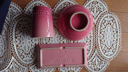 Le Creuset Condiment Cup Plate Rose Quartz Maison de Paris color berry Unused