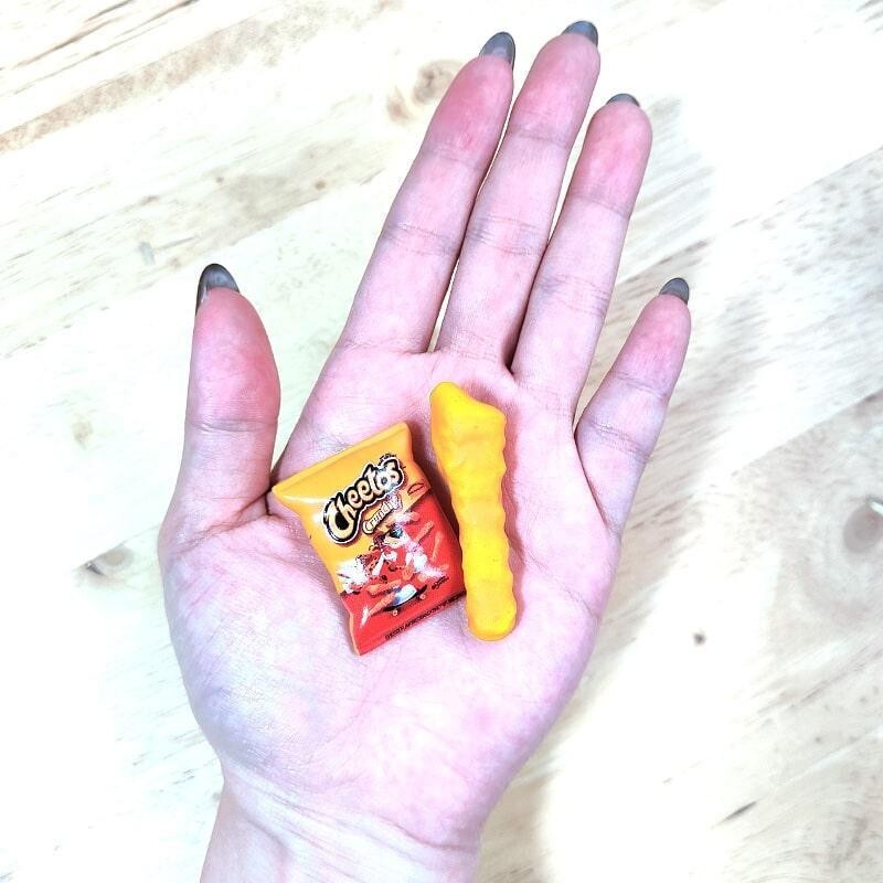 PVC Figure Cheetos Chester Cheetah Cool American Company Candy