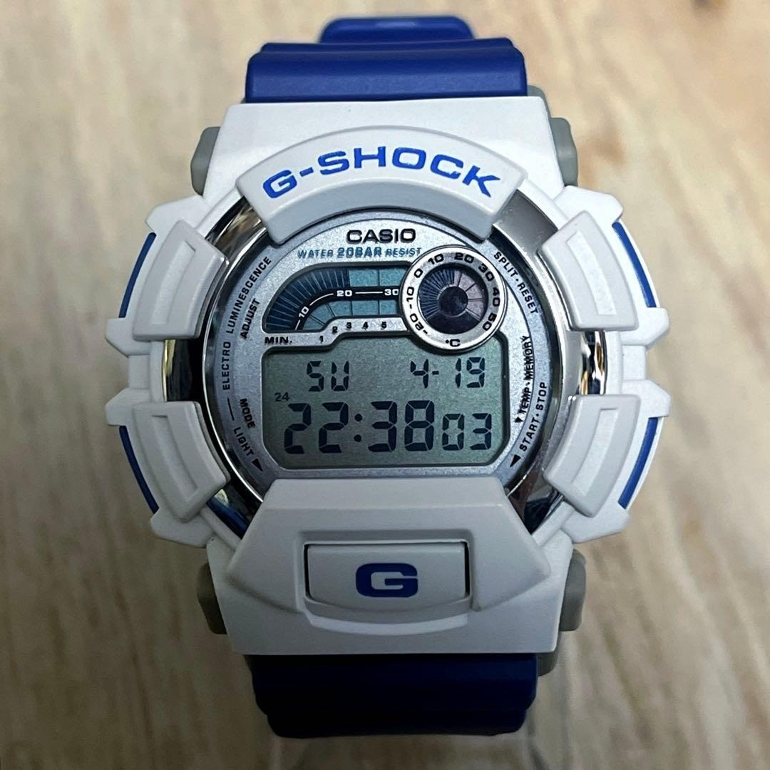 Casio G-Shock Dw-9500 Quartz Digital Wristwatch White Blue Vintage Used Japan
