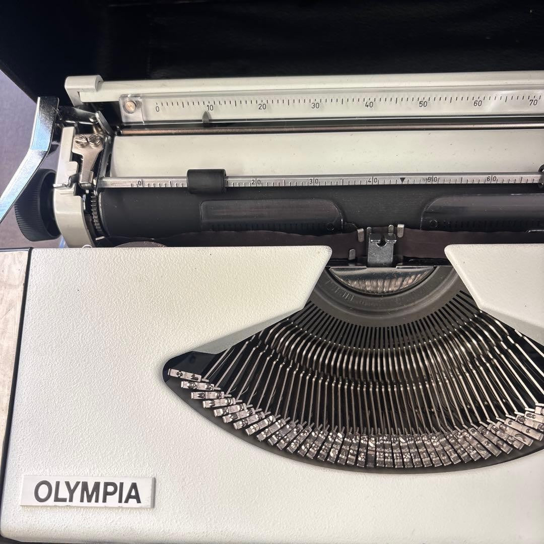 Showa Retro OLYMPIA Typewriter with Case Antique Miscellaneous Goods