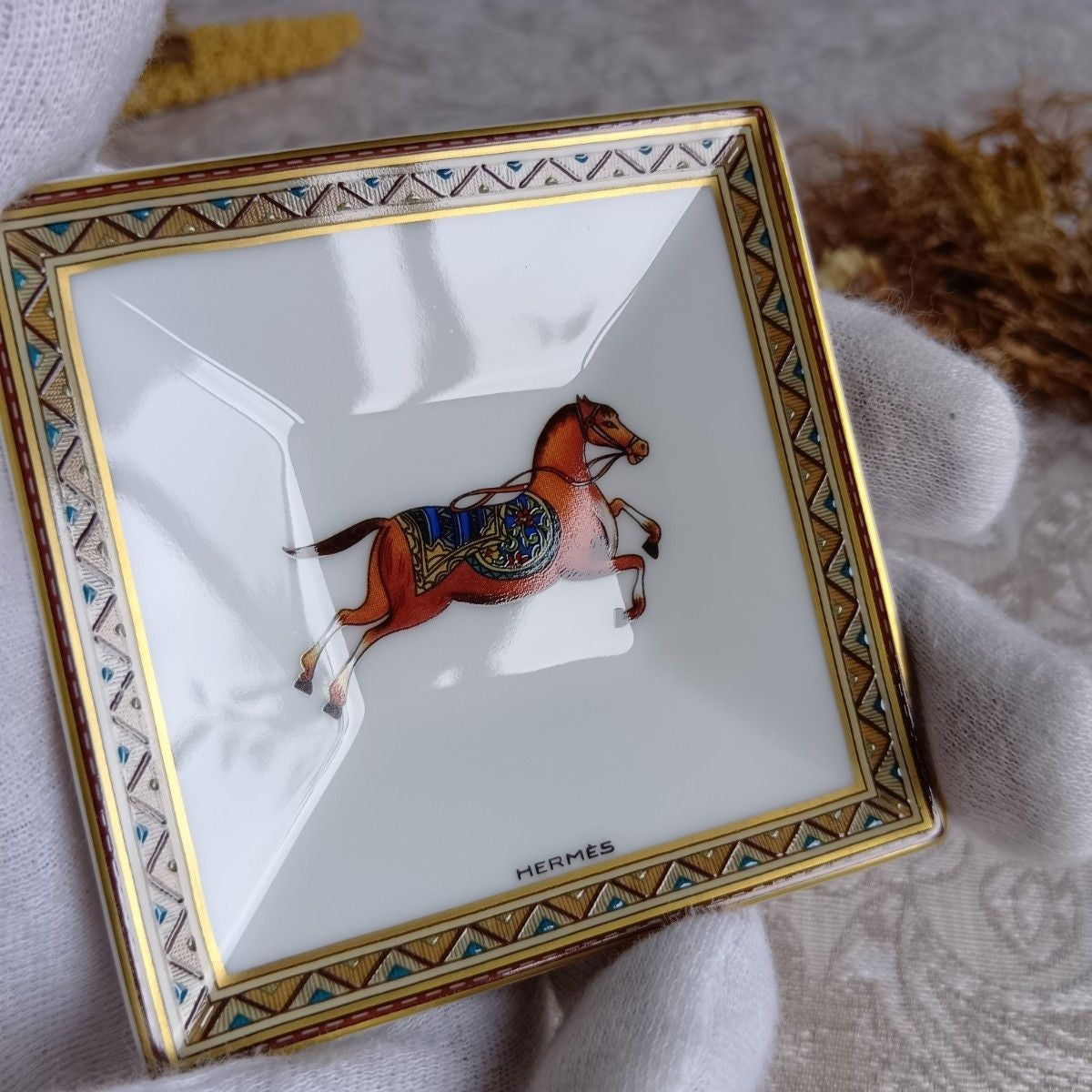 Hermes Cheval d’Orient Mini Plate Tray Porcelain Oriental Theme Decor Rare Used