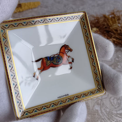 Hermes Cheval d’Orient Mini Plate Tray Porcelain Oriental Theme Decor Rare Used