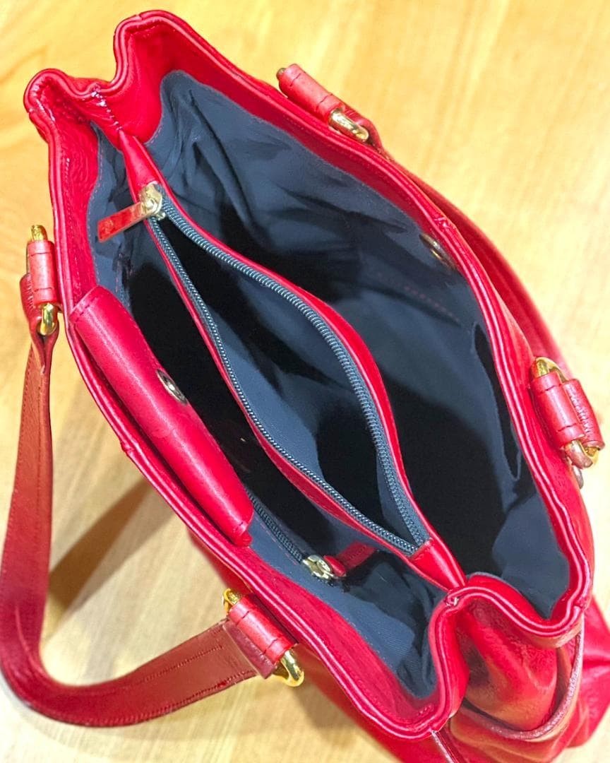 Vintage Mulberry Leather Shoulder Tote Belted Bag RED 30 x 35 x 11cm