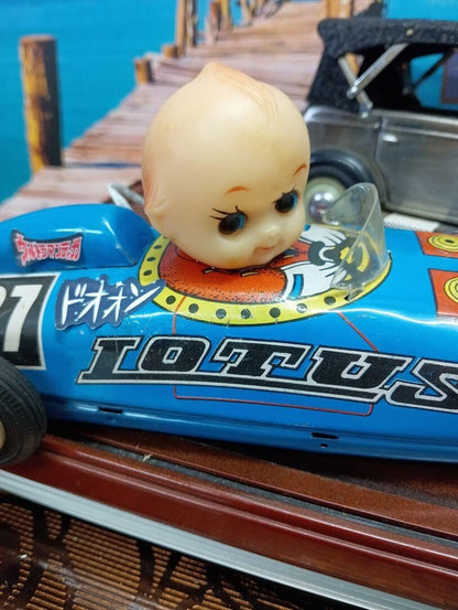 Custom specs Showa retro nostalgic original kewpie face tin car