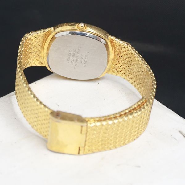 PI CAMIAN M-7701 Stone-studded Gold Dial Men's Watch QZ not Working