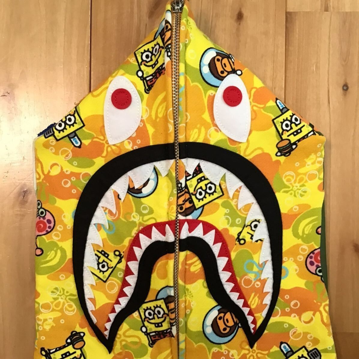 BAPE × Sponge Bob Milo shark full zip hoodie A Bathing Ape Size L Used