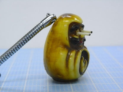 Showa Retro Bulging-Eyed Daruma Keychain