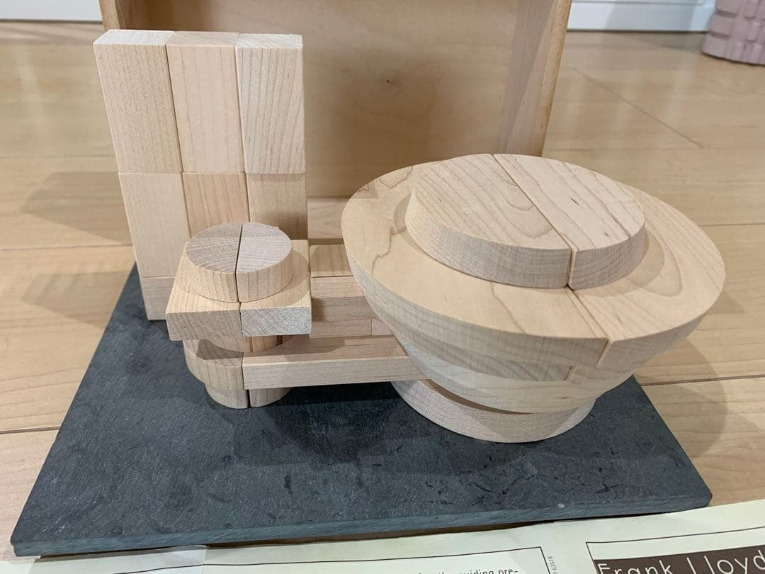 Rare Frank Lloyd Wright Guggenheim Museum Building Block Set