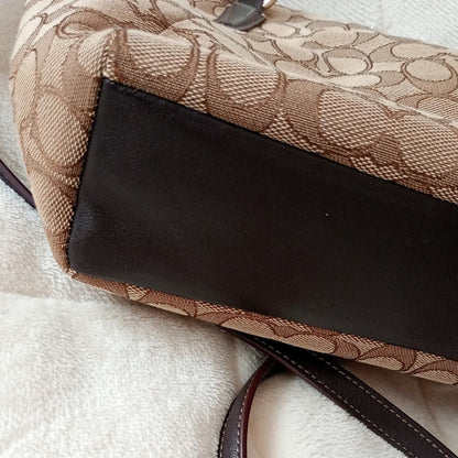 COACH Shoulder Bag Signature Tote Bag 2way Canvas Pochette Handbag