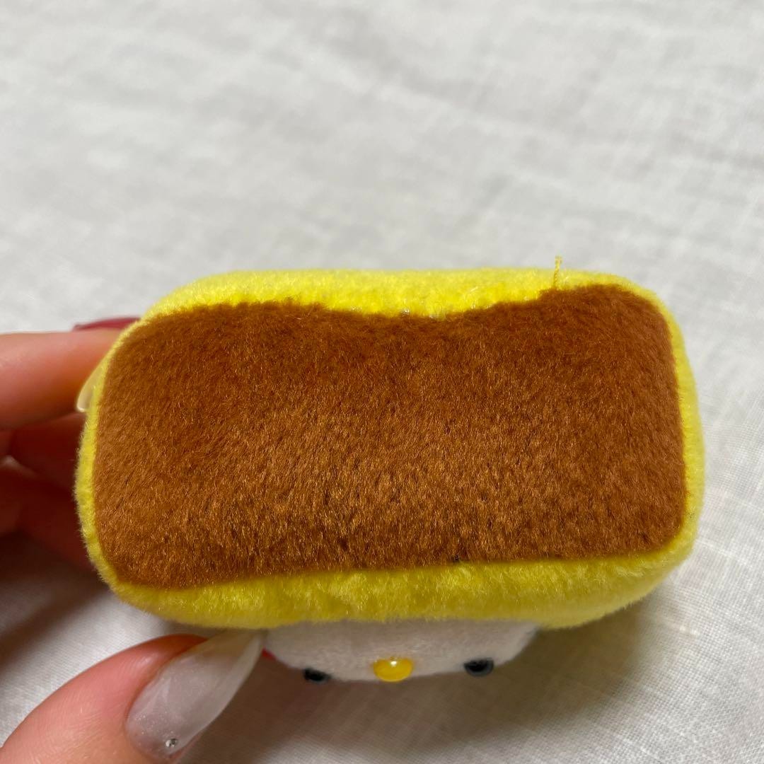 Rare Local Hello Kitty Limited Edition Nagasaki Castella Plush Keychain