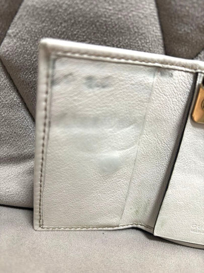 GUCCI Key Case 6 Consecutive GG Pattern White Heart Fashionable Used with box