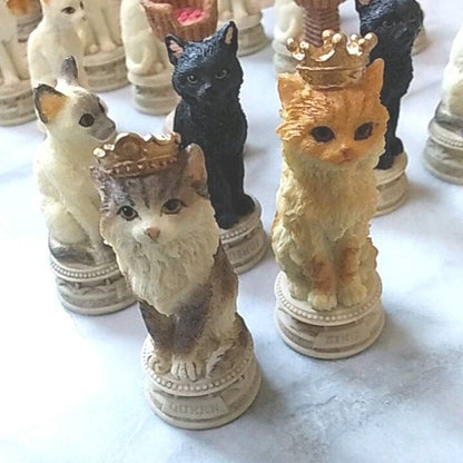 Dog and Cat Chess Set Board Game Interior rare Used