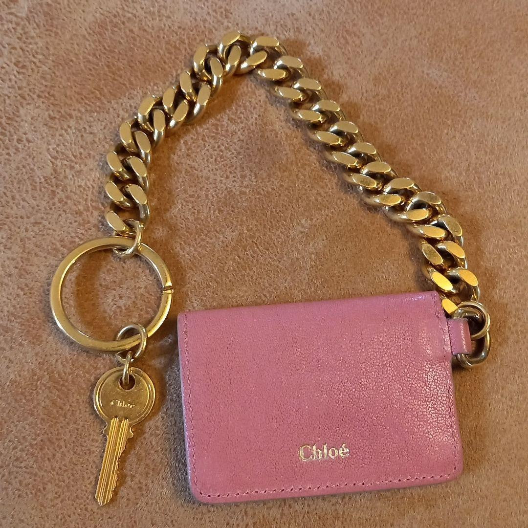 CHLOE Key Chain Pink