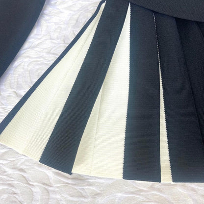 Carolina Herrera Peplum Set Up Size S Black White Pleated Top Skirt