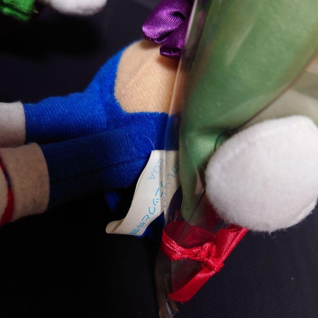 Extremely rare Sonic SEGA plush toy with Sonic and friends dressed up, flower bo
