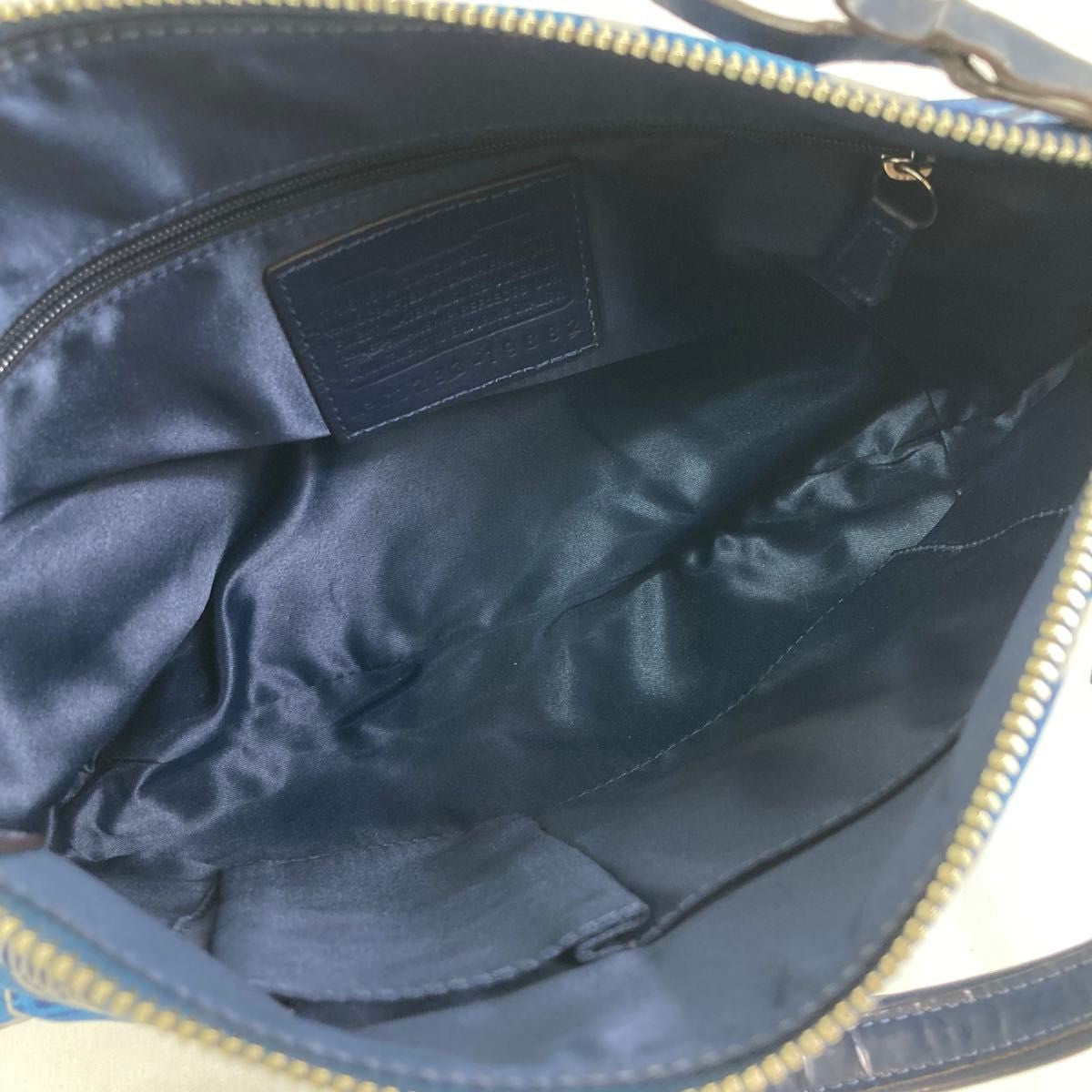 Excellent Condition COACH Poppy One Handle Bag Signature Blue