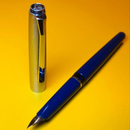 Vintage Pelikan Fountain Pen Blue Steel Nib F-like Nib 1970s Rare