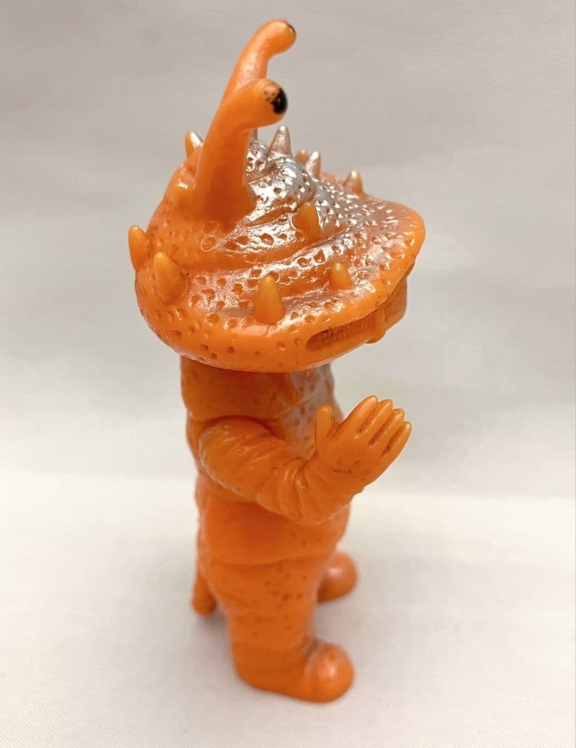 Ultra Monster Kanegon Mini Sofubi Figure Showa Retro Ultraman Food Toy