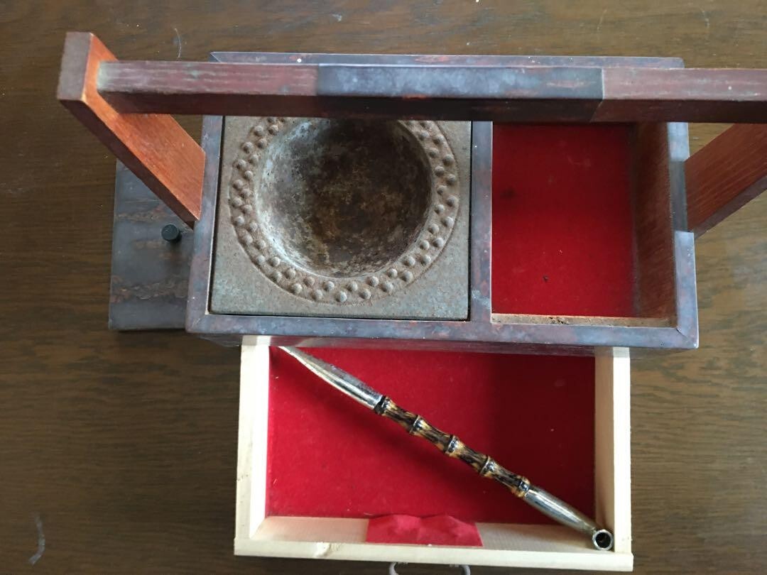 Showa Retro Handmade Tobacco Tool Set with Kissel