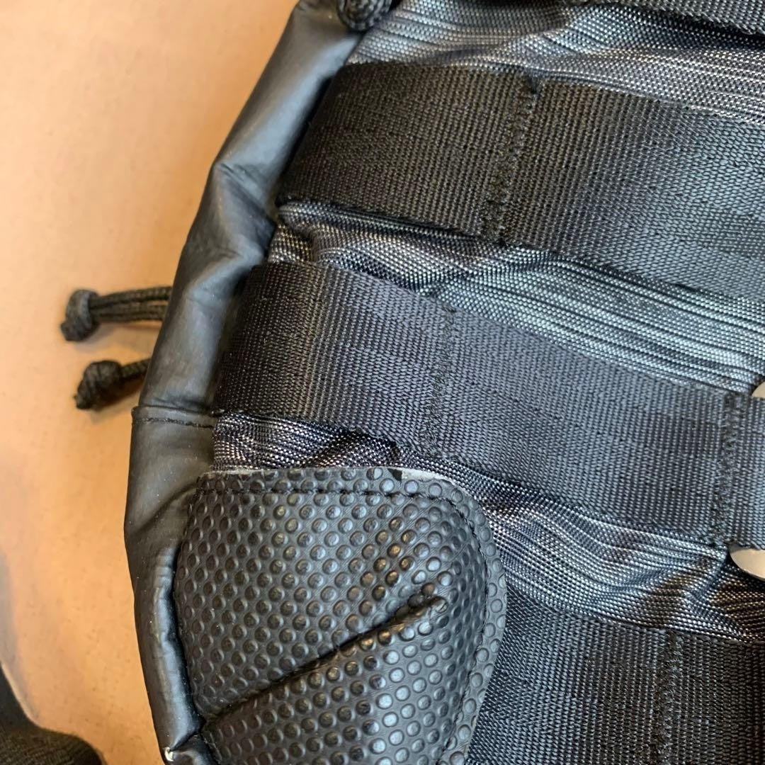 oakley vintage skull design body bag Japan Rare