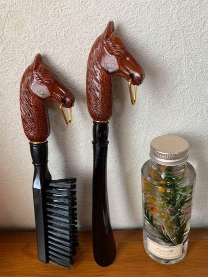 BRUSH & SHOEHORN Handle Horse Showa Retro Rare