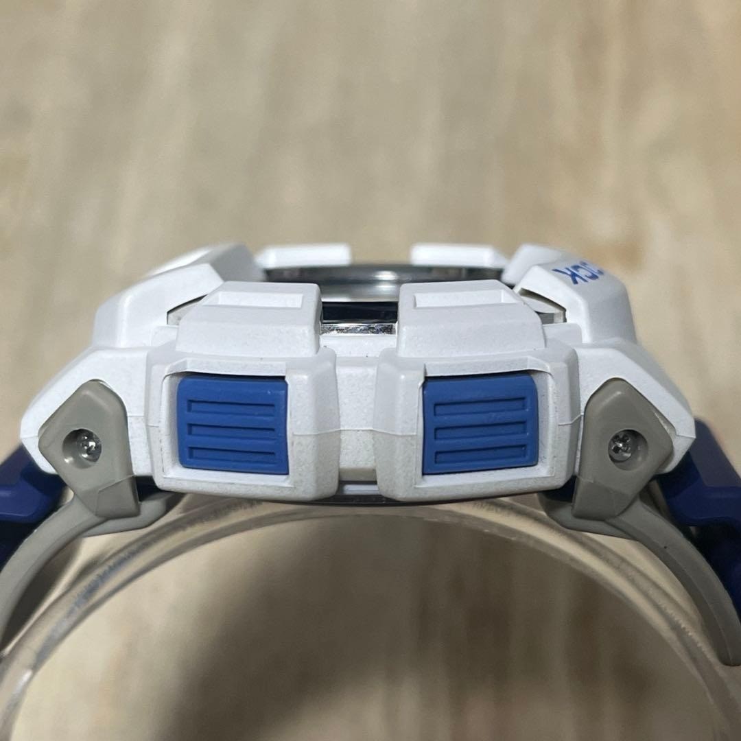 Casio G-Shock Dw-9500 Quartz Digital Wristwatch White Blue Vintage Used Japan