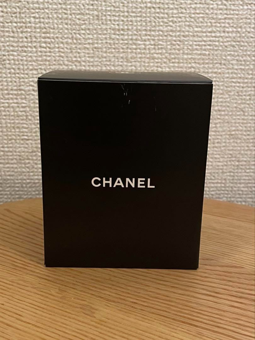 Chanel Novelty Candle Aroma Black