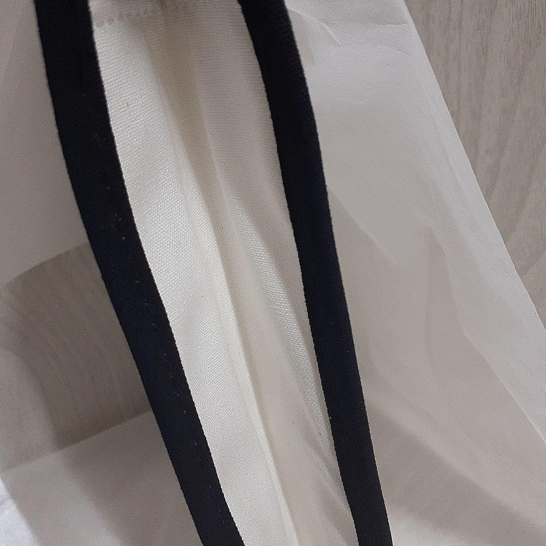 CHANEL Canvas Pouch Bag Auth White Black Women France 121304