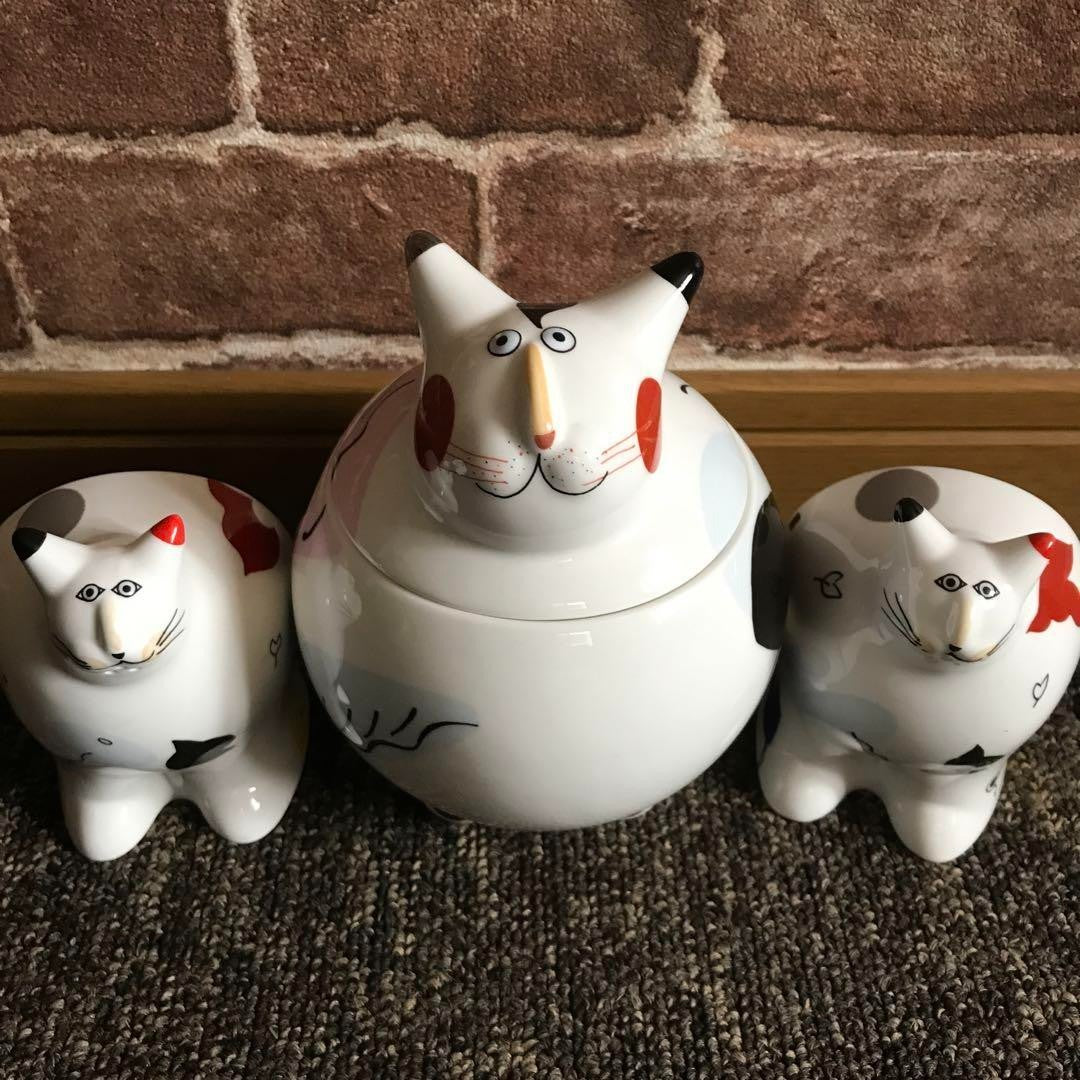 Beautiful, rare Villeroy & Boch 3-piece cat condiment case set