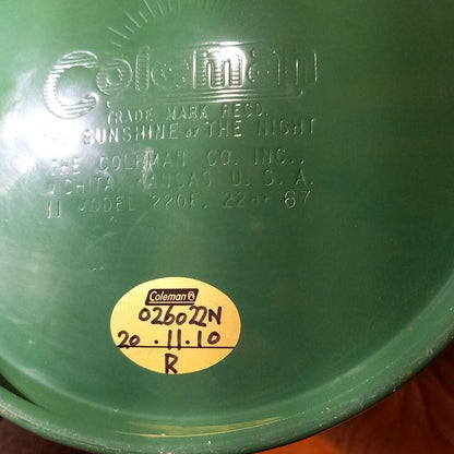 Coleman 220F Vintage Lantern, manufactured in 67, fully maintained.